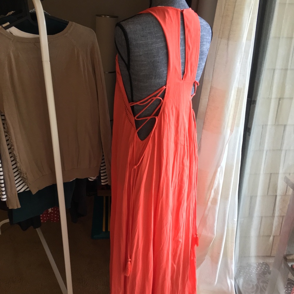 ASTR THE LABEL-CORAL PINK LACE-UP MIDI DRESS - Picture 5 of 8